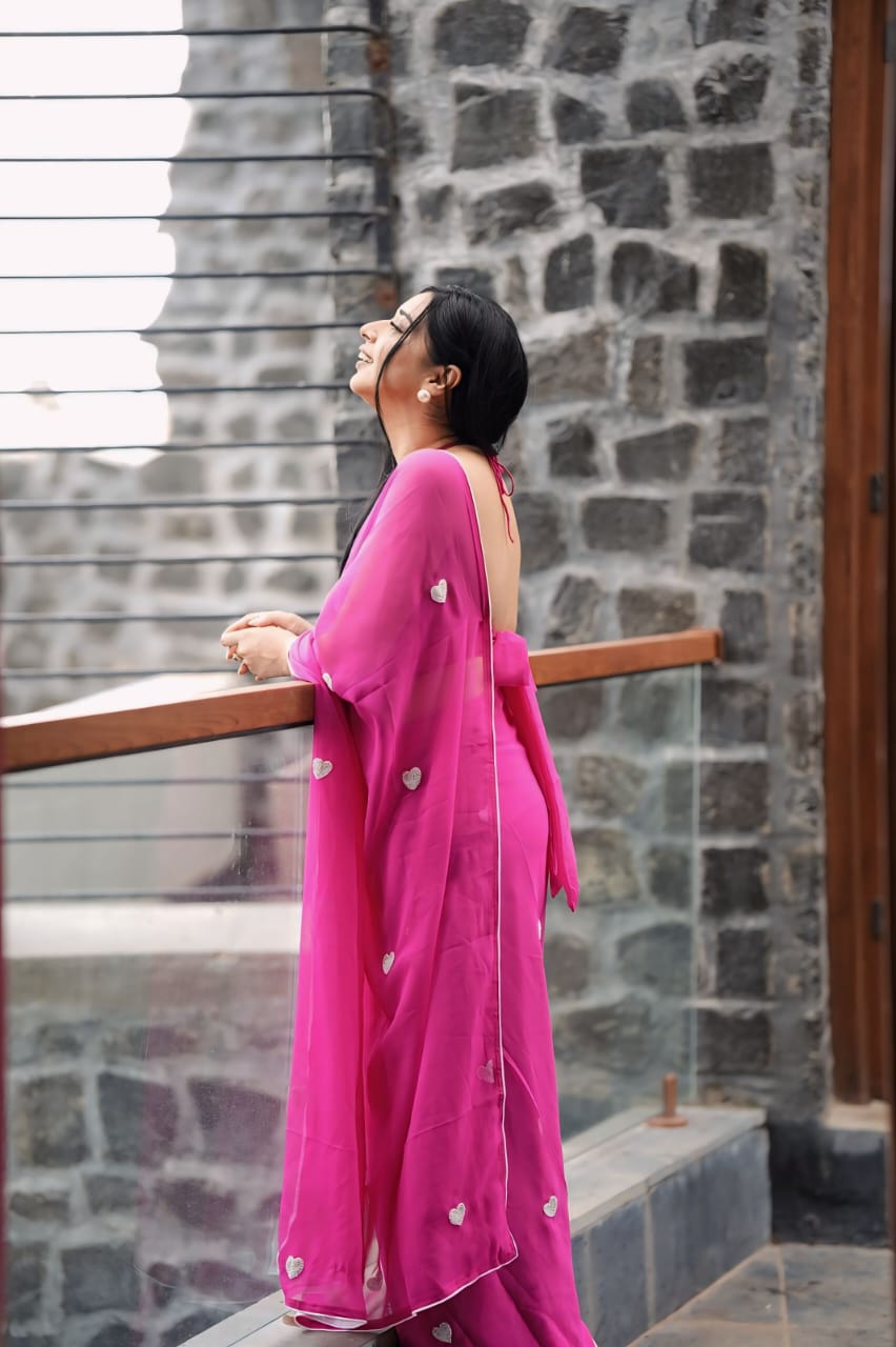 1 MIN READY TO WEAR SAREE IN IMPORTED GEORGETTE WITH EMBROIDERY BLOUSE