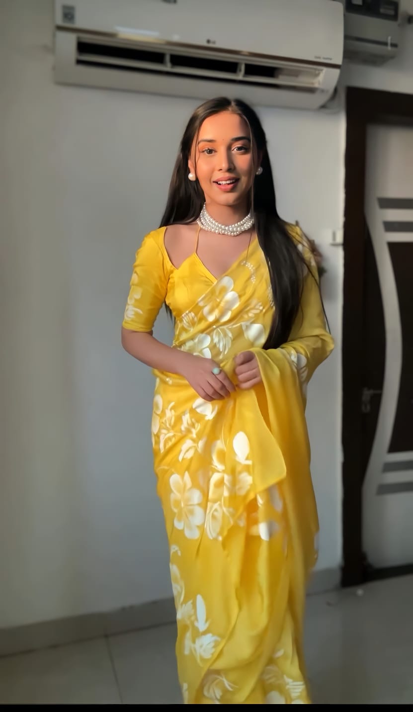 1 MIN READY TO WEAR SAREE IN SOFT GEORGETTE SILK WITH BLOUSE
