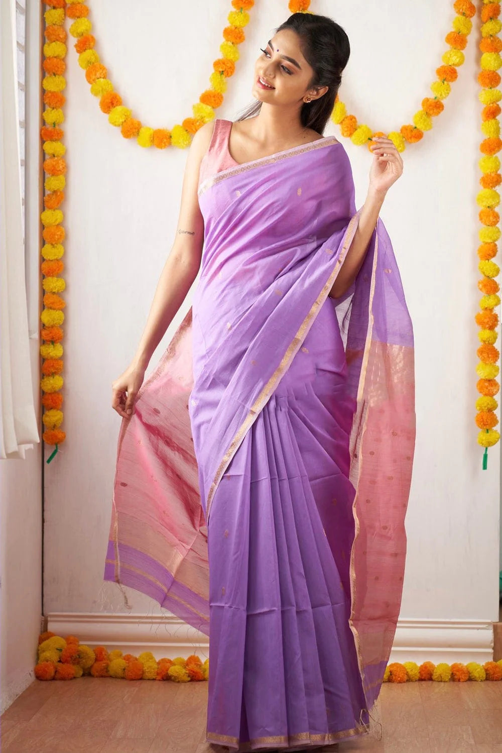 Gorgeous Lavendor Cotton Silk Saree With Sizzling Blouse Piece