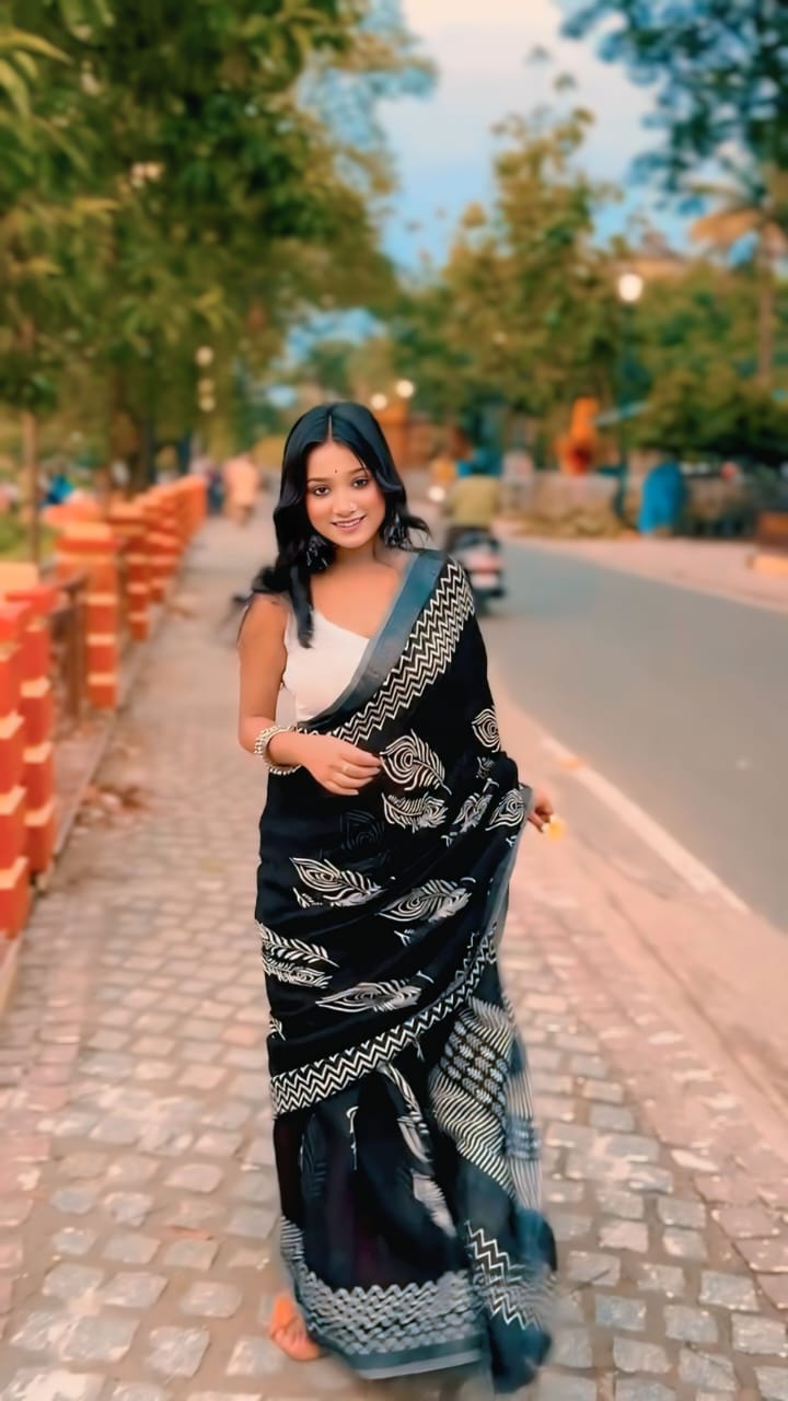 1 MINUTE READY TO WEAR PURE SOFT LINEN SILK SAREE