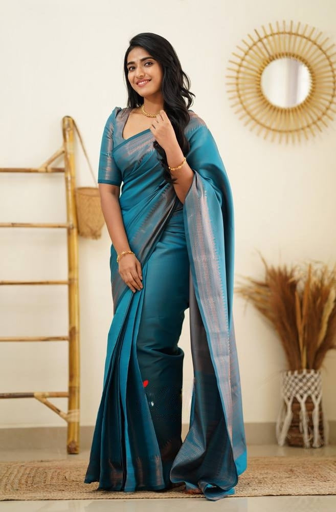 Rama Banarasi Silk Saree With Royal Copper Border Pattu – saraethnic