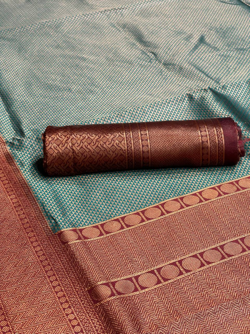 RAMA COLOR SAREE WITH MAROON BORDER COPPER ZARI WEAVING WITH MAROON BROCADE BLOUSE